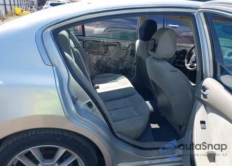 2009 Nissan Altima 2.5 z USA, uszkodzony, nr VIN 1N4AL21E89N442368